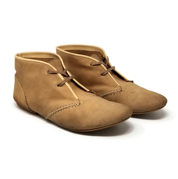 Clarks Soul of Africa Moccasin Chukka Bootie 9 - Picture 1 of 9